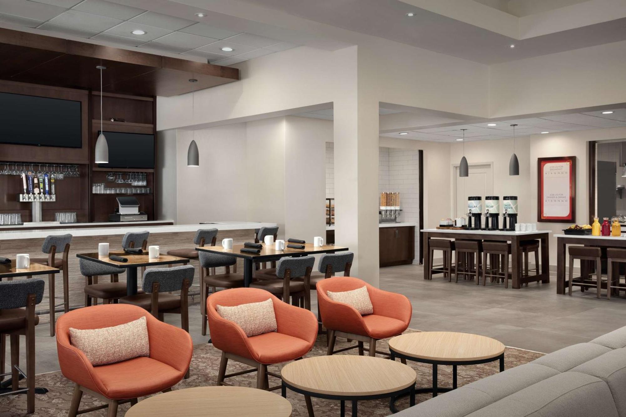 Hilton Garden Inn Philadelphia-פורט וושינגטון מראה חיצוני תמונה